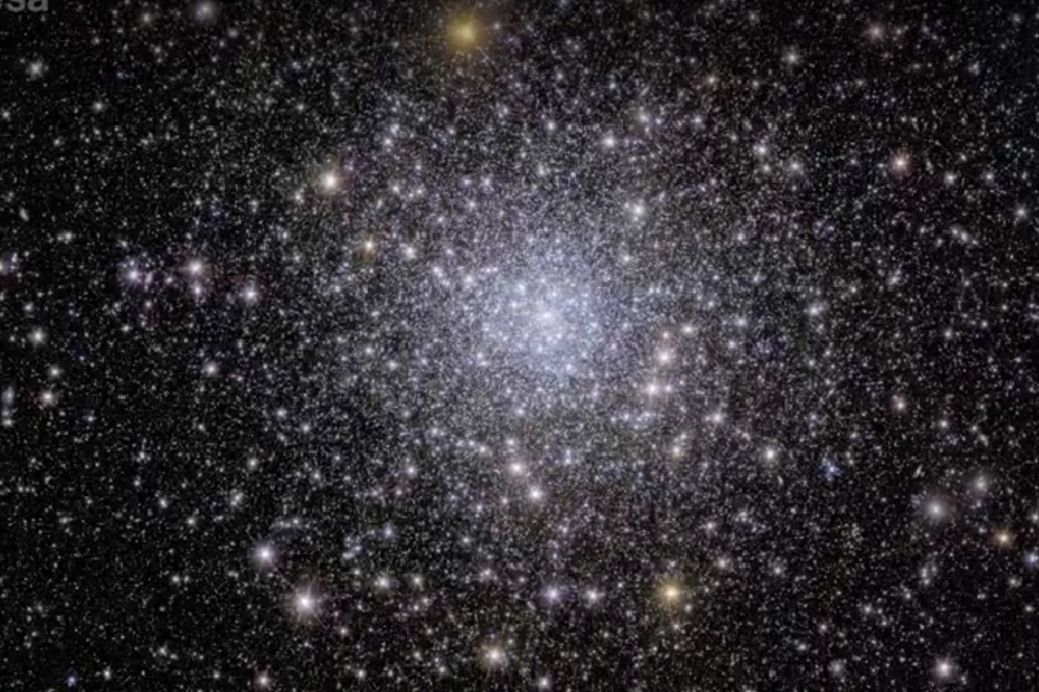 Astrónomos encuentran una corriente de estrellas de 6.500 años luz alrededor de una galaxia distante