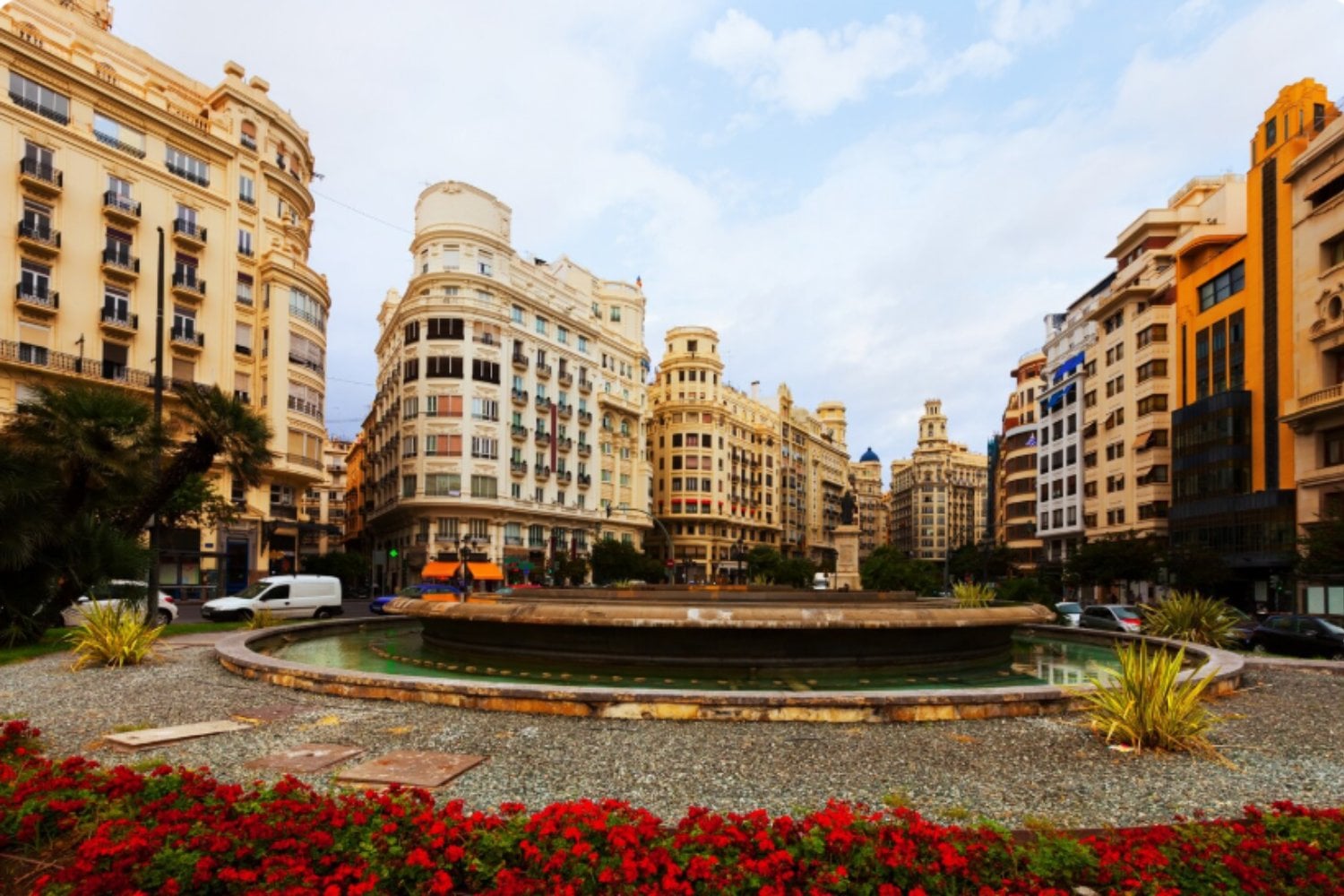 La crisis inmobiliaria no golpea igual en toda España: unas regiones duplican el ritmo de subida de otras
