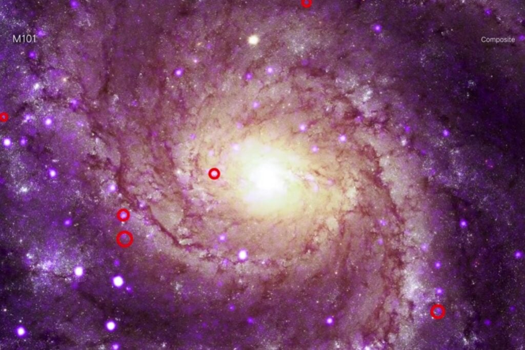 Astrónomos encuentran 84 extrañas fuentes de radiación en el cosmos. No se parecen a nada conocido