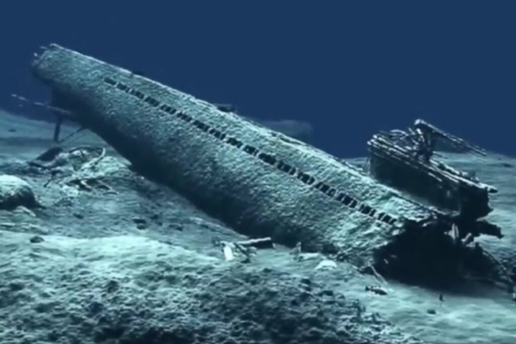 El submarino que se hundió hace 108 años reaparece ante las cámaras: lo encontraron casi intacto a 400 metros de profundidad