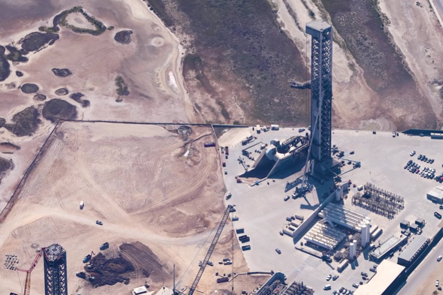 Starship irá por fin a órbita y tres de sus propios satélites tendrán una misión secreta: vigilarla desde el espacio
