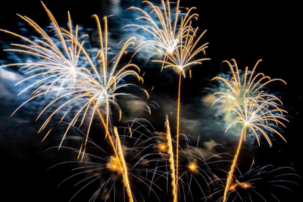 El azul de los fuegos artificiales es uno de los colores más difíciles de conseguir. La culpa la tiene la química