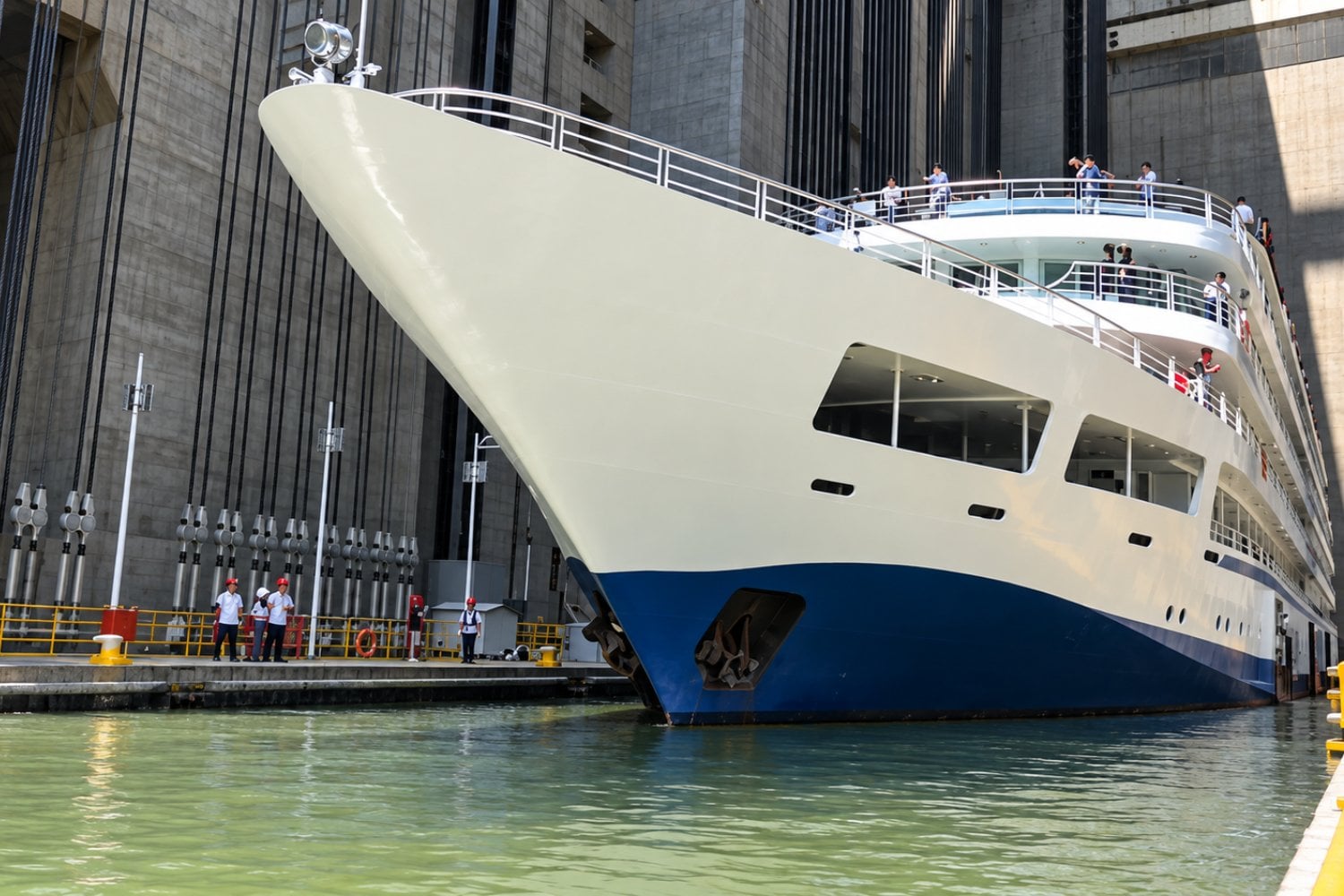 China inundó ciudades enteras para construir la presa de las Tres Gargantas y terminó necesitando un ascensor gigante para barcos