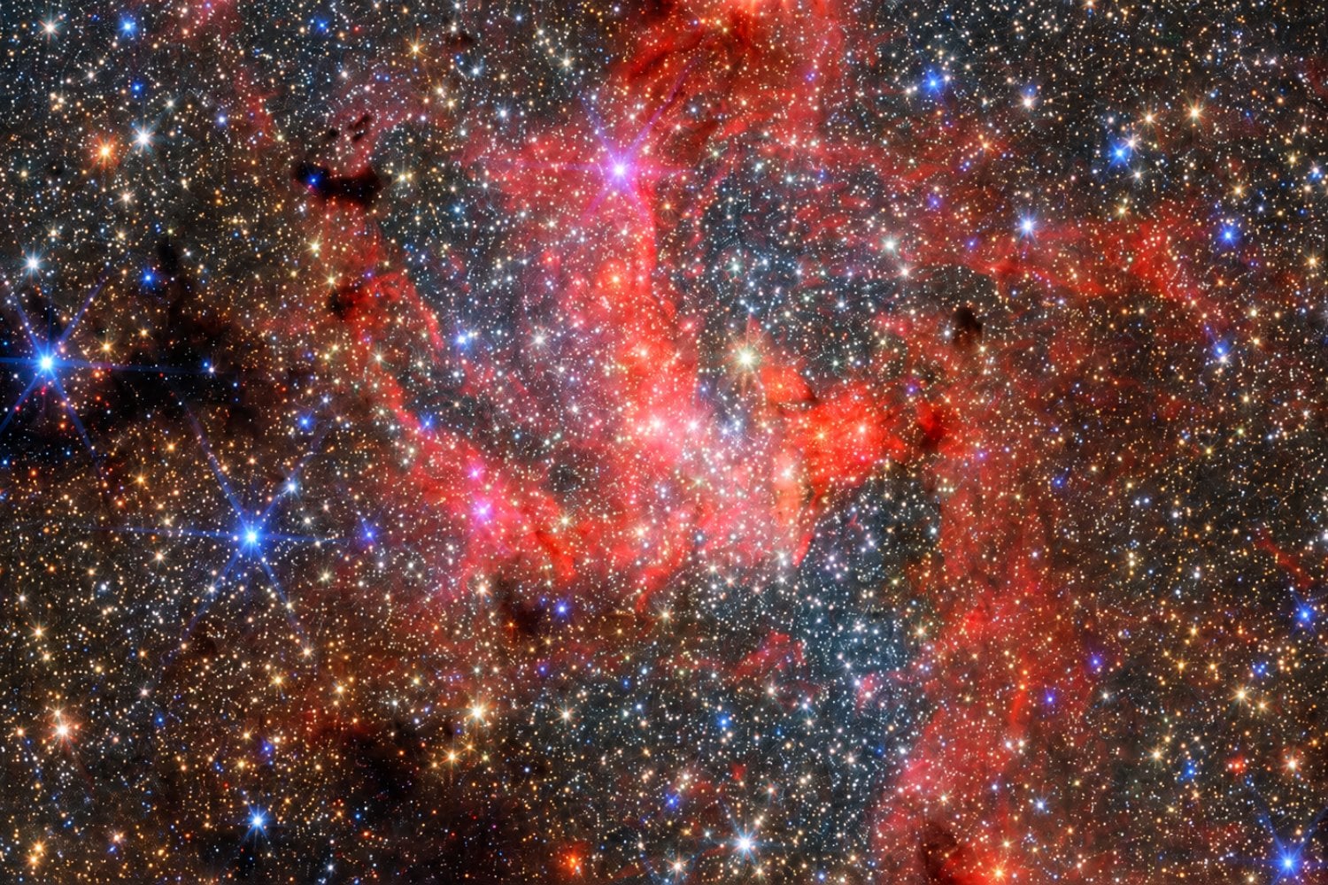 El James Webb detecta agua cerca del agujero negro supermasivo de la Vía Láctea