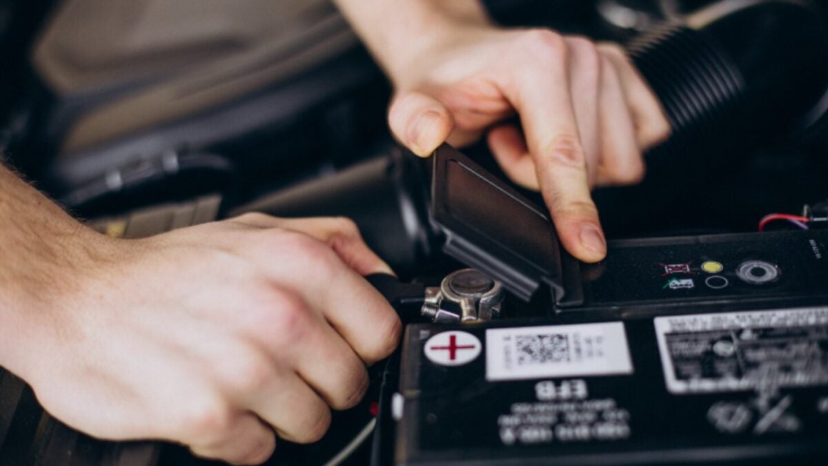 Las baterías usadas de los coches eléctricos pueden tener una segunda vida almacenando energía renovable