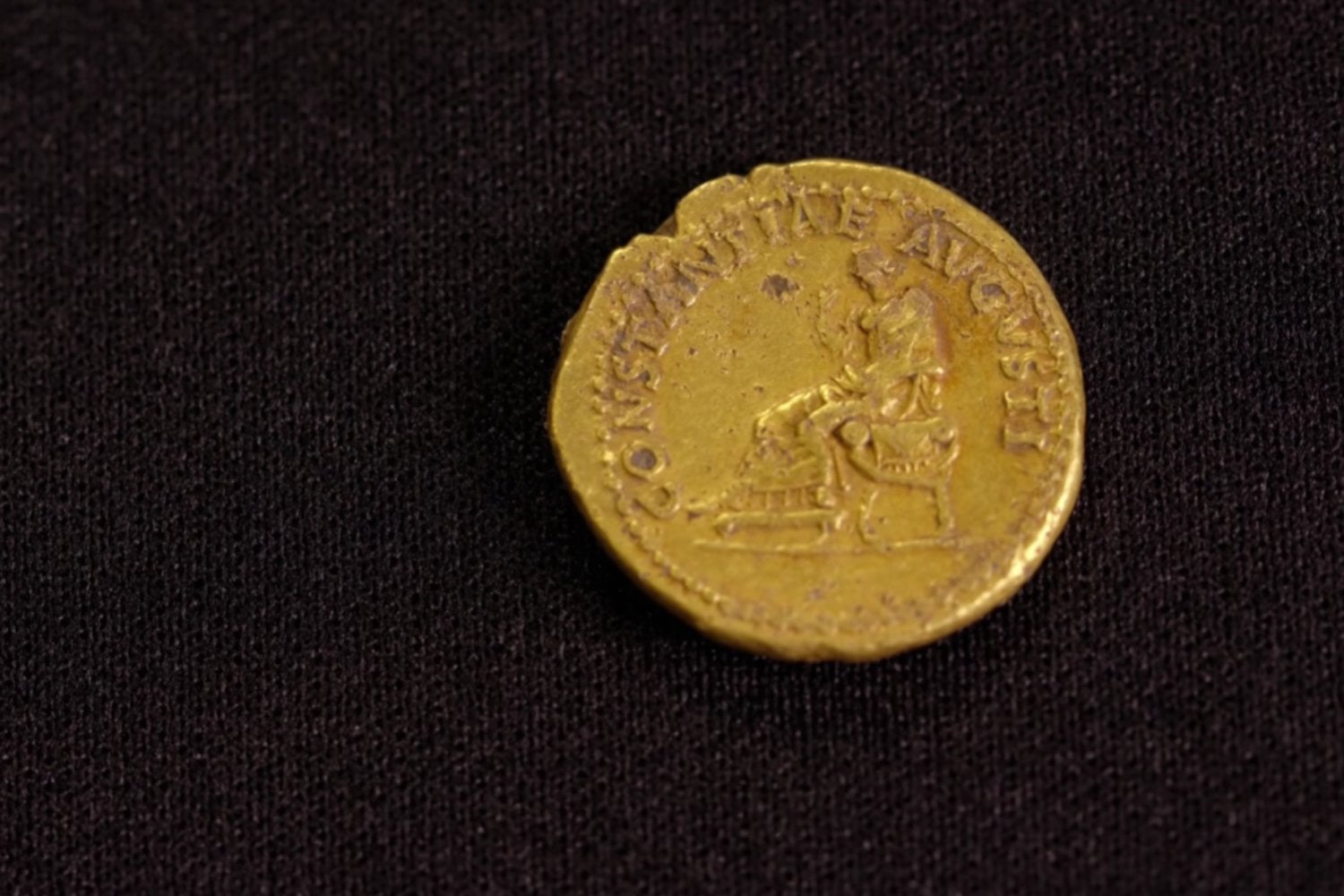 ¿Quién escondió 15.000 monedas romanas en Gales y por qué nunca volvió?
