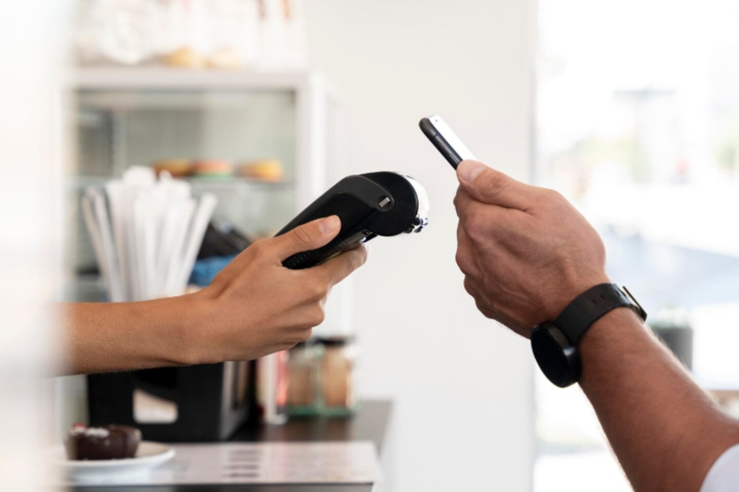 Pago sin contacto: cómo funciona la tecnología NFC y qué tan segura es