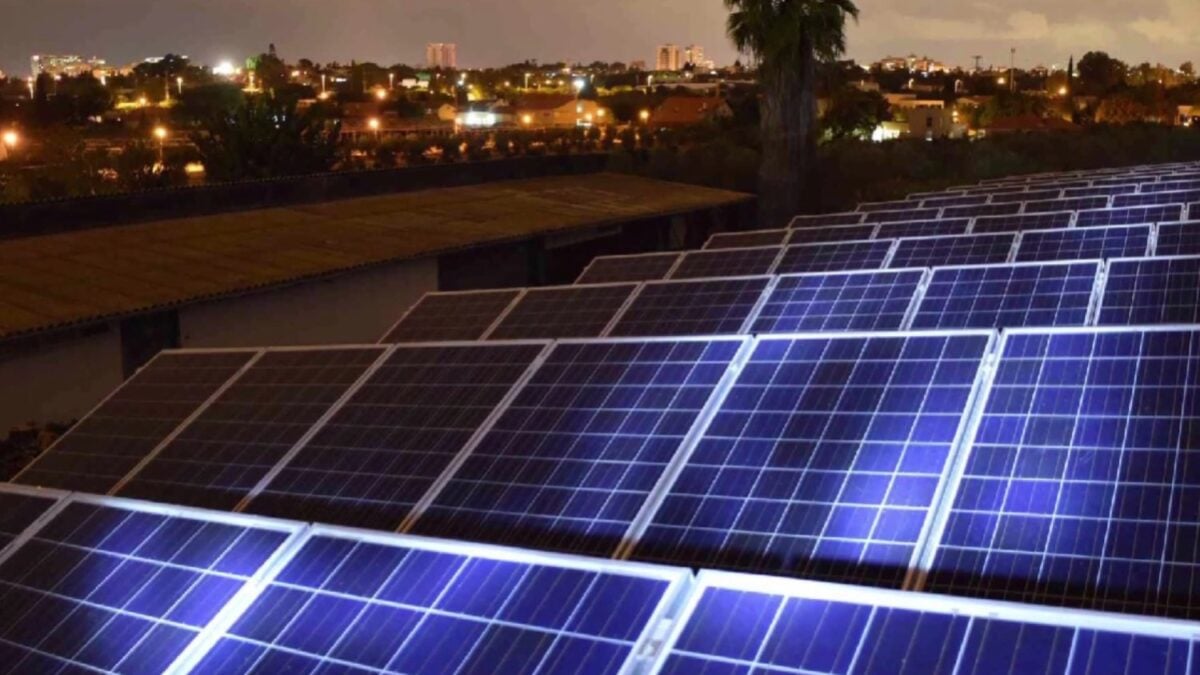 Una empresa propone poner paneles solares en el espacio para generar energía de noche