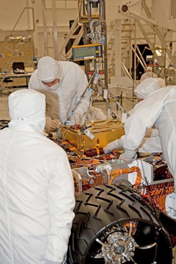 Nasa CuriOSity Rover Loading Sam