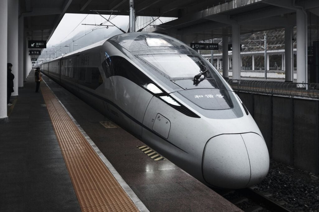 Tren Futurista