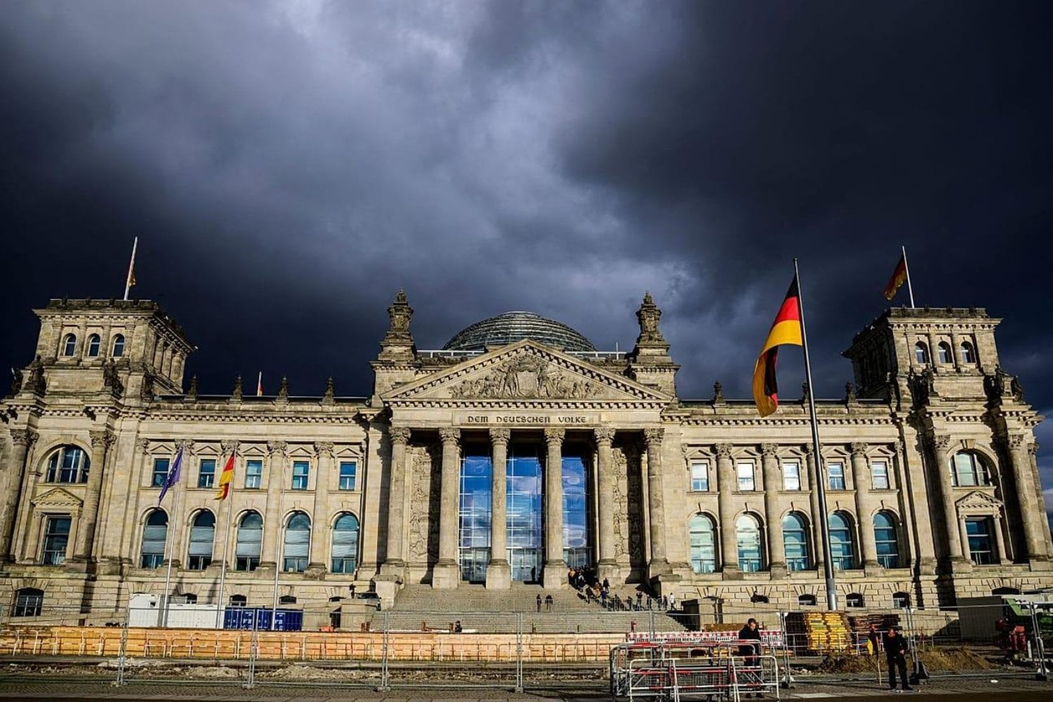 Alemania lleva décadas presumiendo de ser la economía más disciplinada de Europa. Ahora sus propios economistas temen que termine siguiendo los pasos de Francia