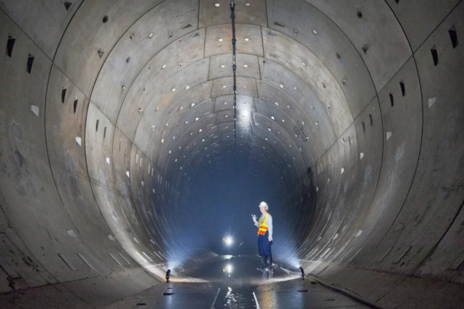 Hong Kong construye un megatúnel de 3,6 kilómetros bajo la ciudad para combatir las inundaciones. Su misión será enviar millones de litros de lluvia directamente al mar