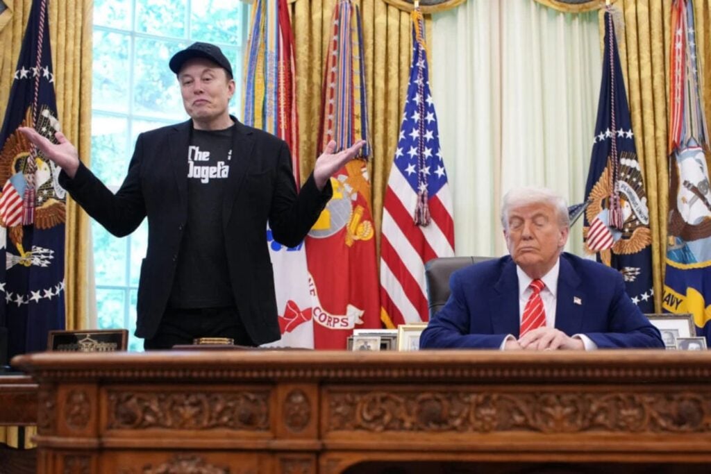 Trump y Elon Musk coinciden en algo: ninguno sabe quién dejó a Ucrania sin Starshield. Debió de ser el perro