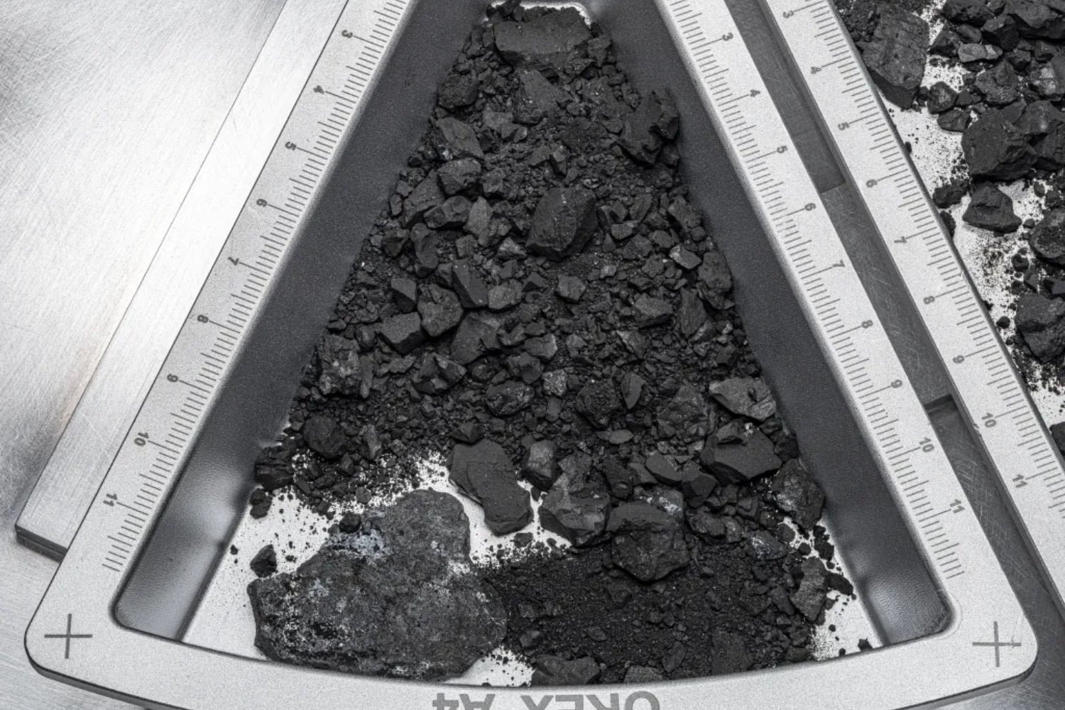 Bennu llevaba 4.500 millones de años guardando una dirección. Sus muestras acaban de señalar una de las grandes fronteras del sistema solar primitivo