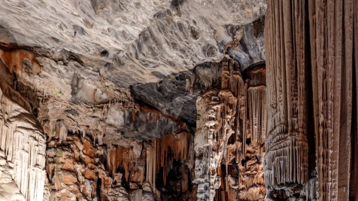 Las paredes de estas cuevas guardaron un secreto durante miles de años y la ciencia acaba de descubrirlo