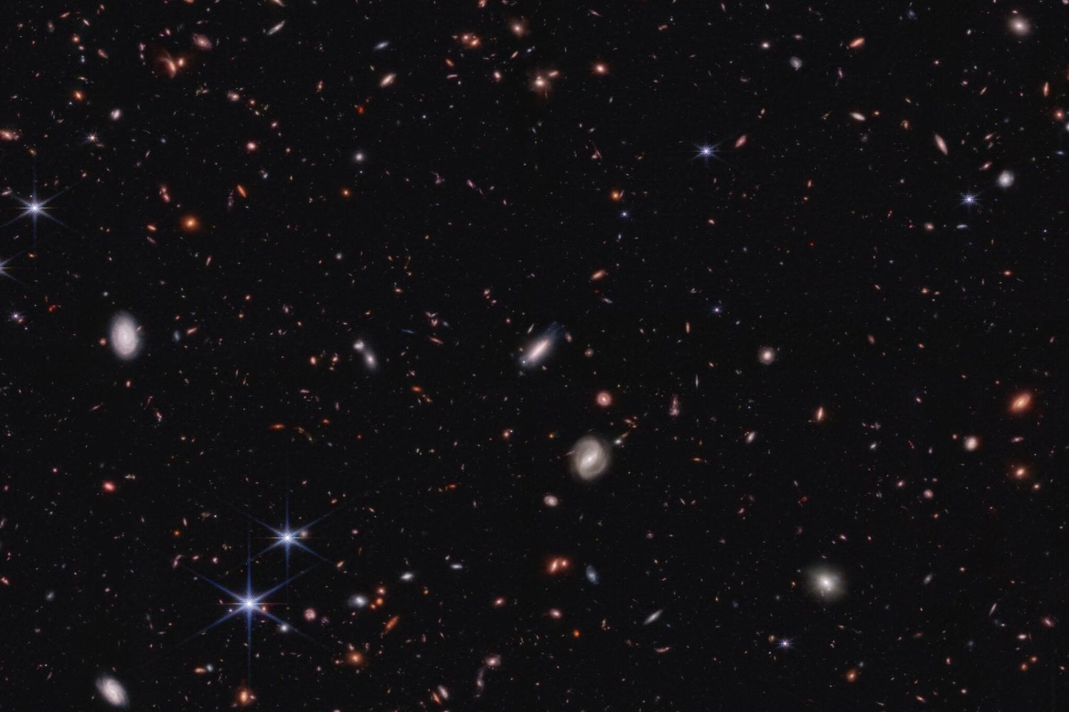 El James Webb ha descubierto 108 galaxias que están haciendo algo inesperado a 10.000 millones de años de distancia. Algunas parecen haber despertado de repente
