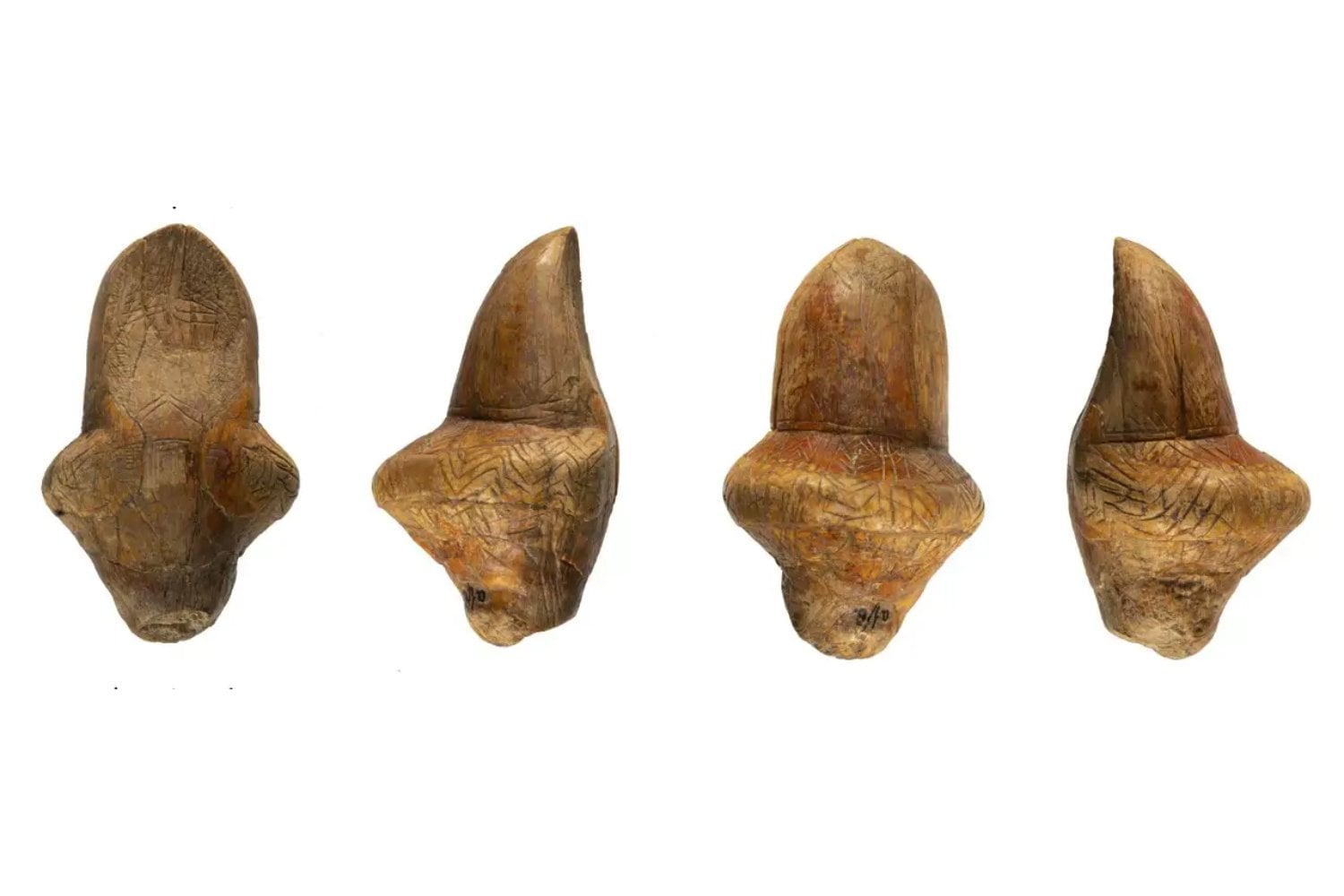 Hace 18.000 años, alguien talló 18 pequeñas figuras en colmillos de mamut. Un siglo después de encontrarlas, los científicos han descubierto algo que cambia la historia del arte