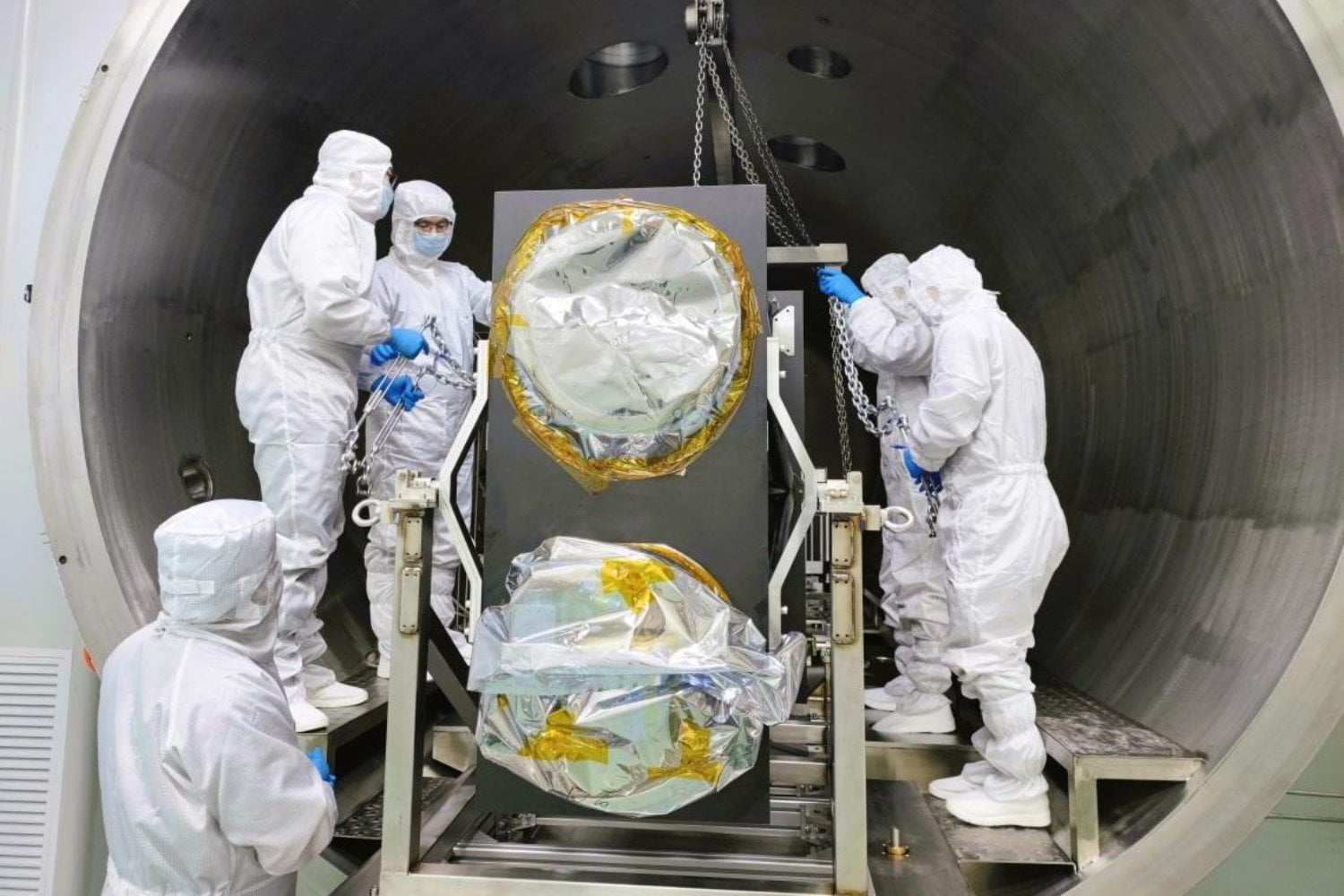 La NASA quiere explorar los rincones más oscuros de la Luna. Sus nuevas baterías acaban de superar una prueba que parecía imposible