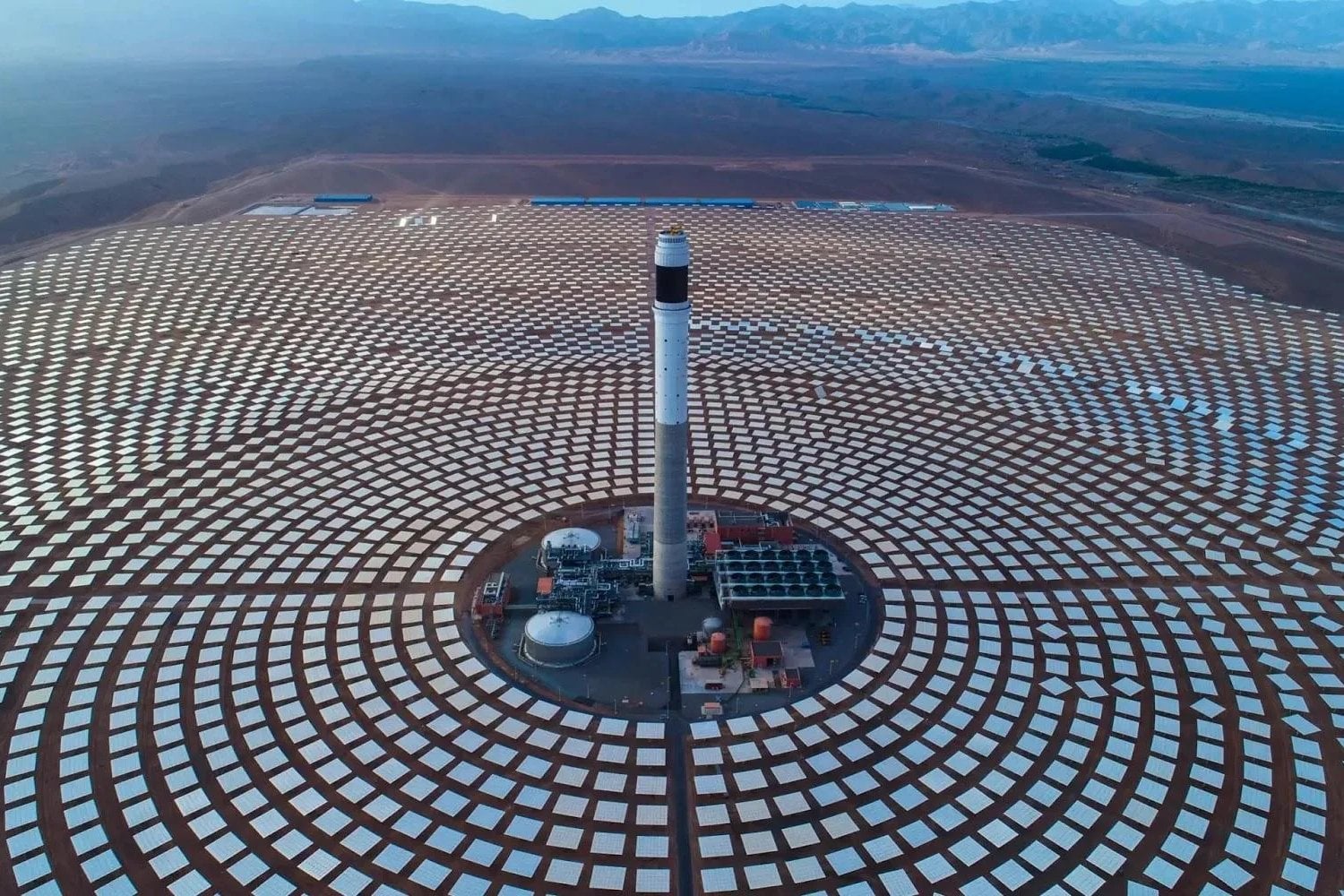 Un satélite de la ESA estaba observando Marruecos cuando encontró una enorme mancha roja en medio del desierto. La explicación está en algo que nuestros ojos no pueden ver