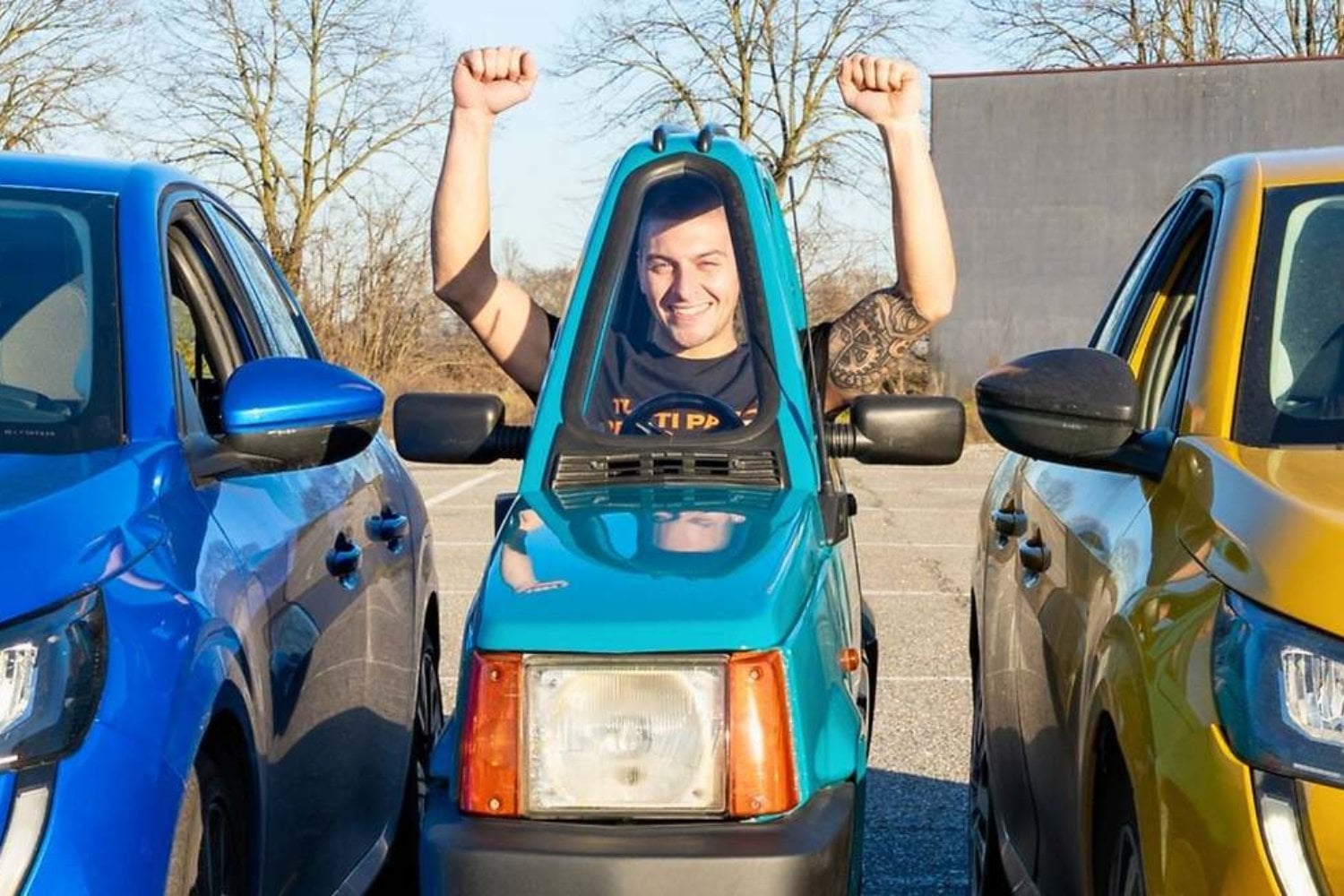 Un mecánico italiano cortó un Fiat Panda por la mitad para conseguir algo que parecía absurdo. Ahora tiene un récord Guinness y el coche sigue funcionando