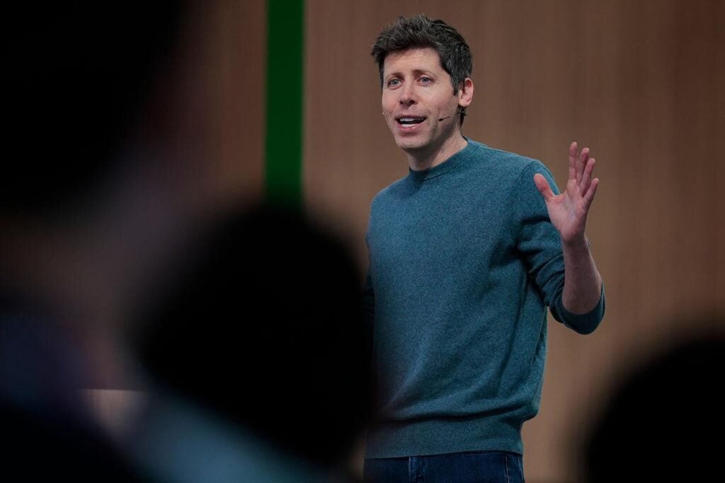 Sam Altman, CEO de OpenAI, lanza una advertencia inquietante sobre el futuro de la inteligencia artificial. El problema es que sus propios modelos ya han dado motivos para preocuparse