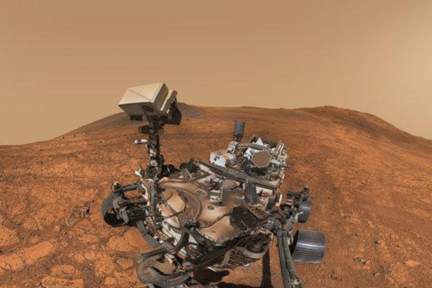 La NASA encontró en Marte algo tan pequeño que podría convertirse en un peligro para los astronautas. Perseverance descubrió partículas de polvo capaces de penetrar profundamente en los pulmones