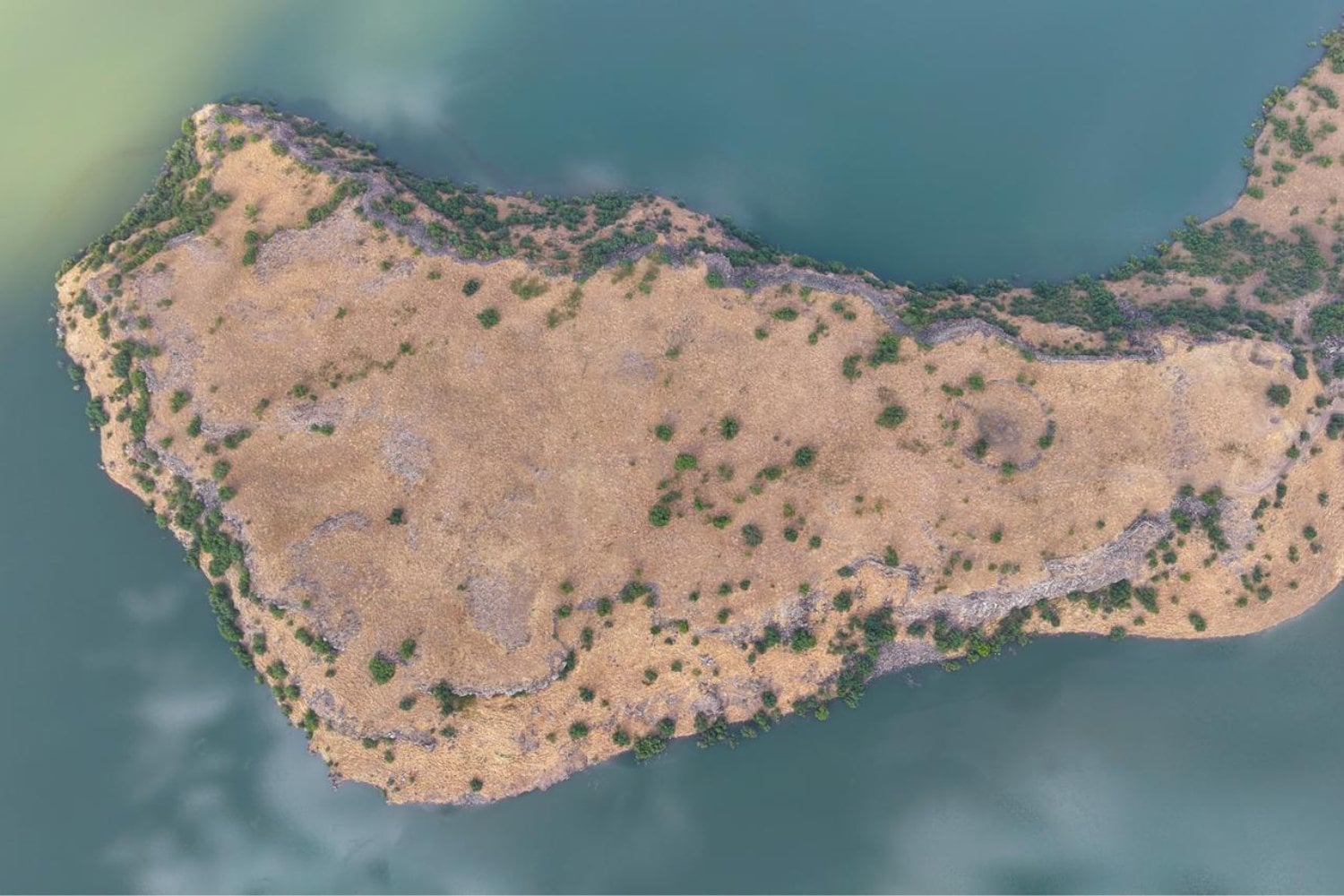 Un arqueólogo revisaba imágenes satelitales de Turquía y encontró una fortaleza gigantesca. Podría ser una capital perdida de hace 3.000 años