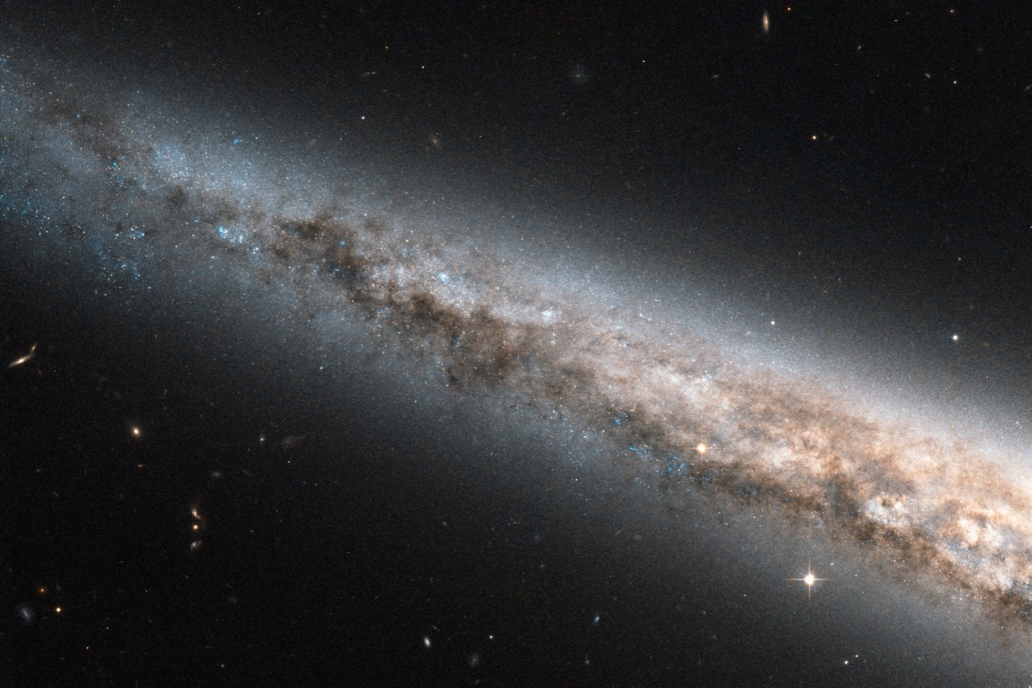 La Vía Láctea sobrevivió a una época en la que las galaxias se destruían entre sí. Ahora los astrónomos creen haber descubierto cómo lo consiguió