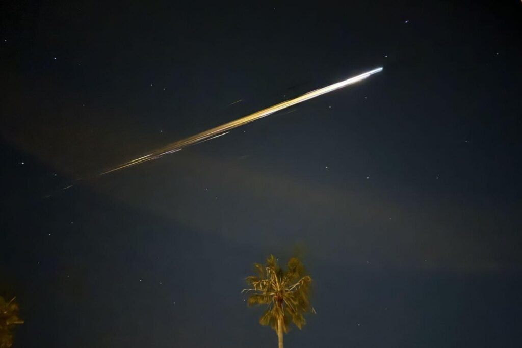 Un objeto espacial cayó sobre Estados Unidos a una velocidad brutal. Los radares perdieron su rastro, pero la Tierra encontró otra forma de seguirlo