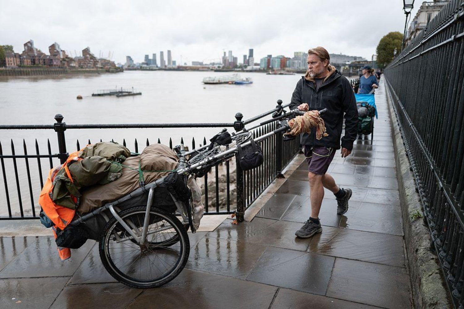 Un hombre salió caminando de Chile en 1998 para regresar a su casa en Inglaterra. Casi 50.000 kilómetros y 28 años después, está a punto de conseguirlo