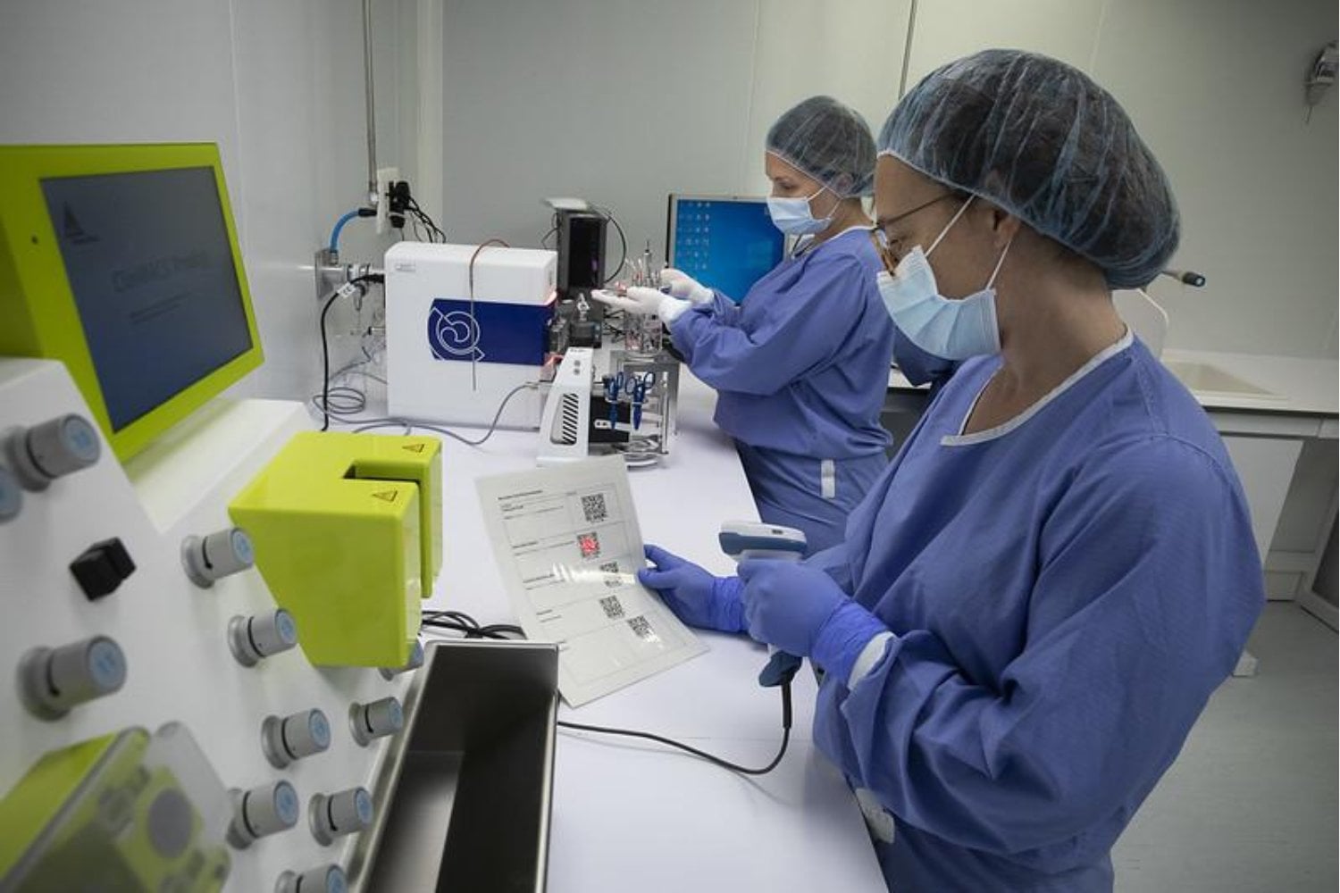 Europa quiere cambiar las reglas contra un cáncer que todavía no tiene cura. Su plan es fabricar células asesinas listas para atacar cuando el paciente las necesite