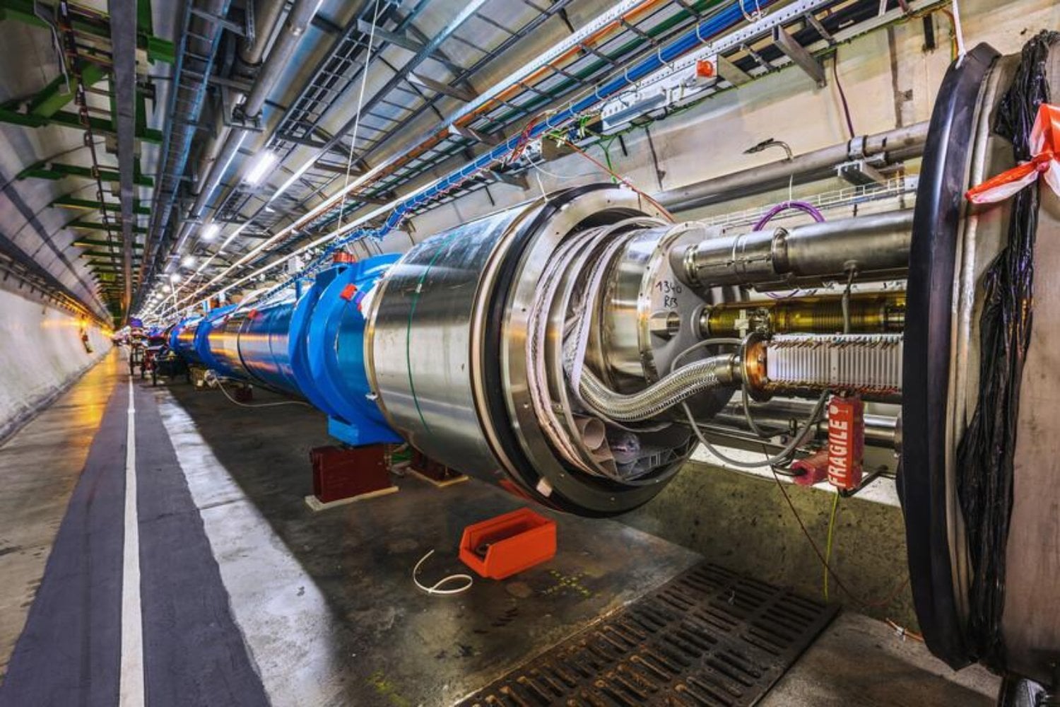 El CERN ha gastado miles de millones intentando descifrar los secretos del universo. Ahora ha calculado cuánto gana la sociedad y el resultado sorprende