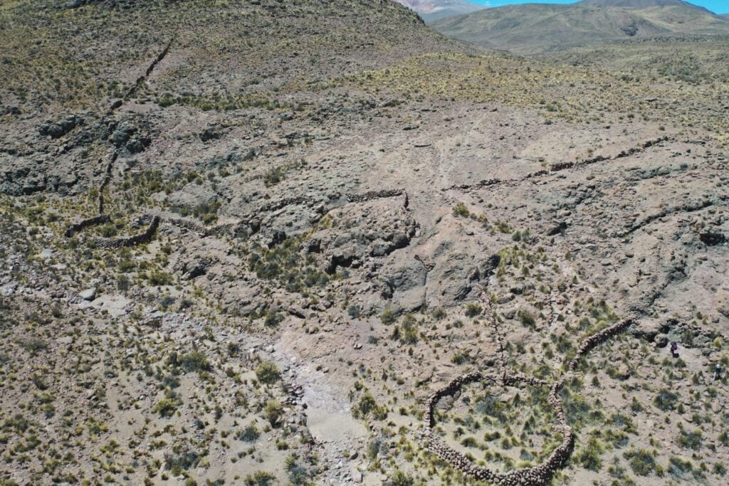 Durante siglos, miles de personas atravesaron los Andes sin dejar grandes ciudades. Los satélites acaban de descubrir qué estaban haciendo entre las montañas