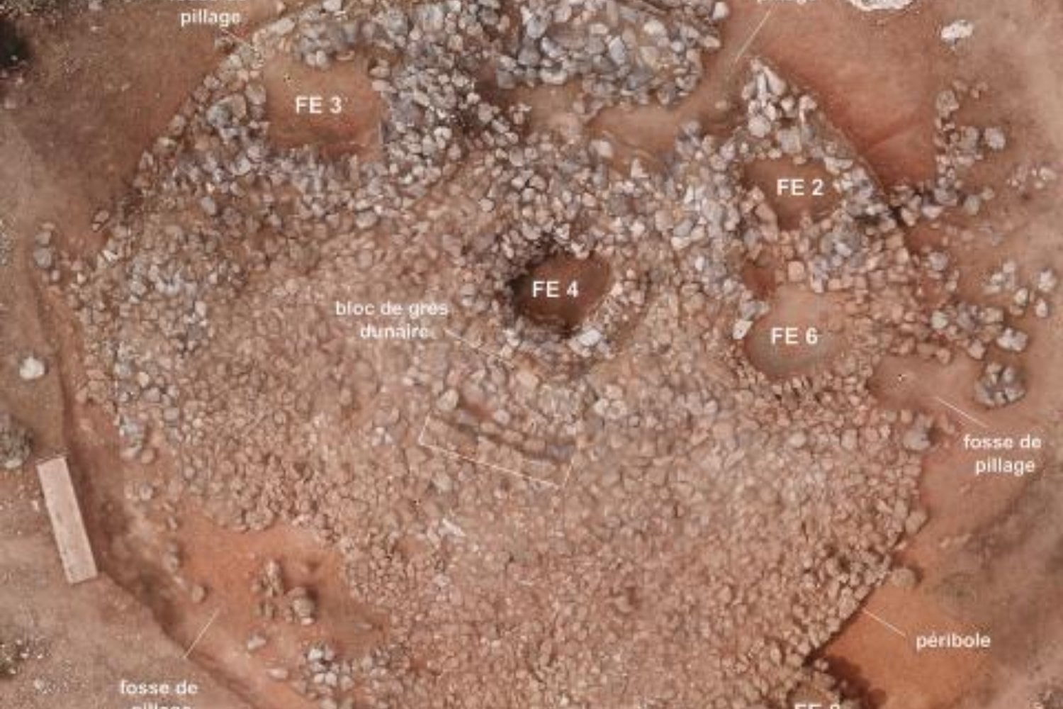 Hace 4.400 años, alguien construyó una extraña tumba de 55 metros en el Sáhara. Su interior escondía un secreto que los arqueólogos tardaron ocho años en descifrar