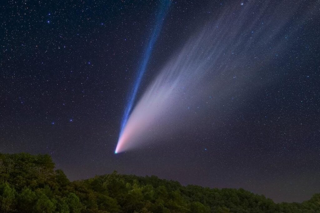 Durante años creímos que los cometas pudieron traer los ingredientes de la vida a la Tierra. Cambridge acaba de encontrar un problema con esa teoría