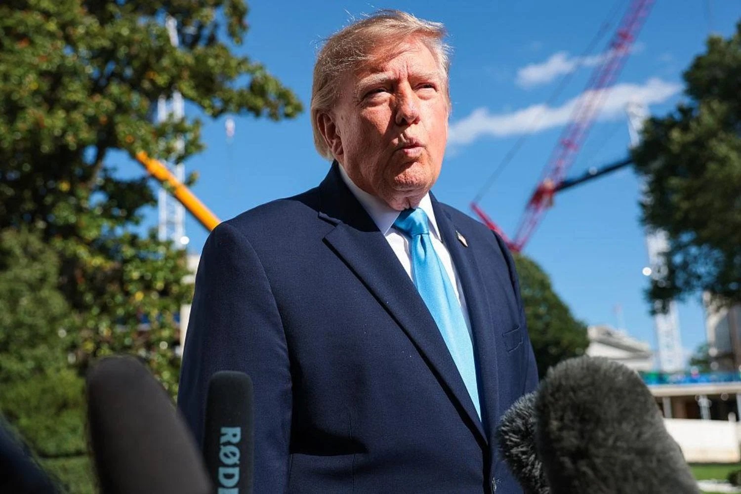 Trump invirtió hasta cinco millones de dólares en SpaceX. Apenas 48 horas después firmó una medida que podría beneficiar directamente a Elon Musk