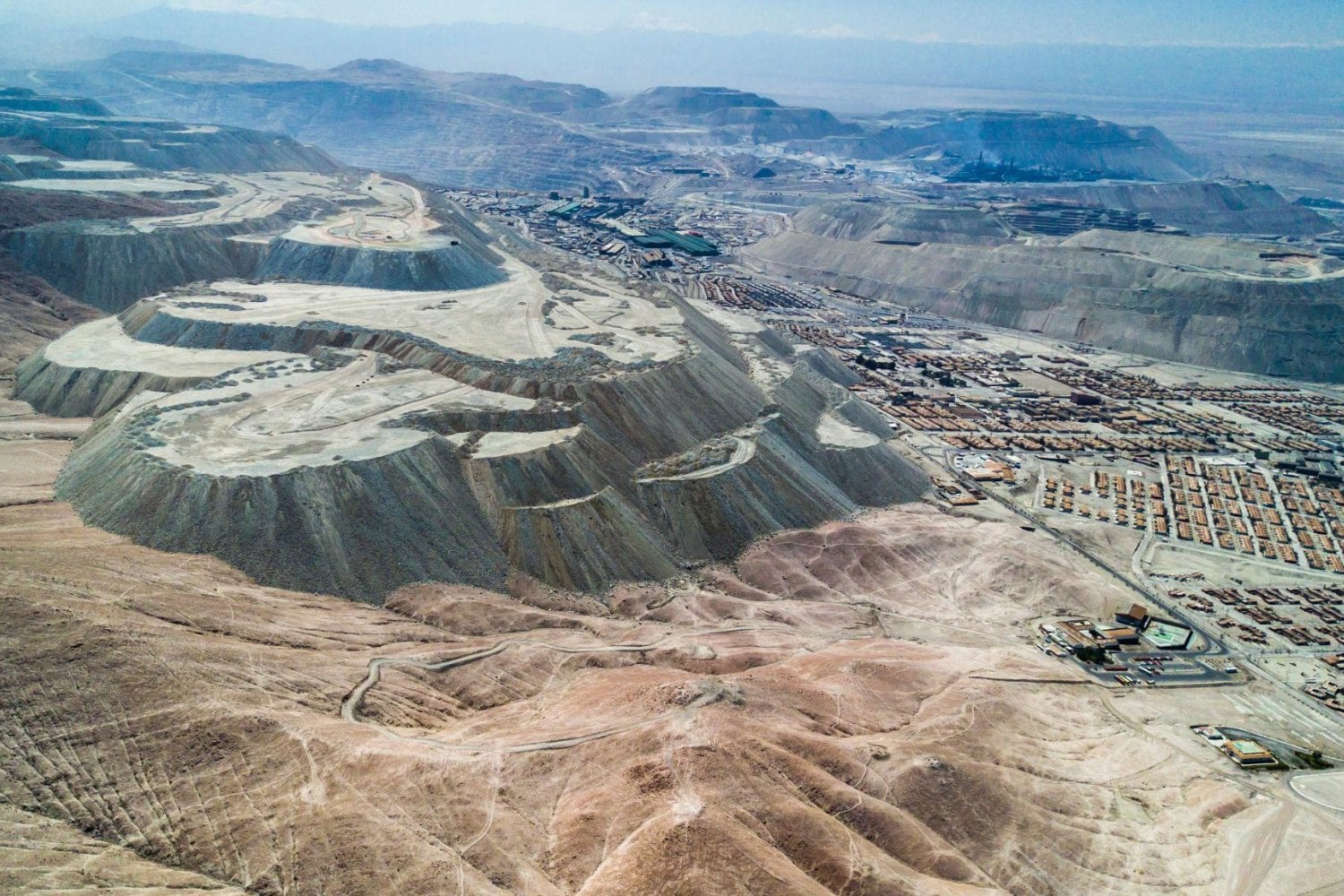 La inteligencia artificial está desatando una nueva fiebre del cobre. Las tecnológicas podrían triplicar su demanda en apenas dos años y la minería ya siente la presión