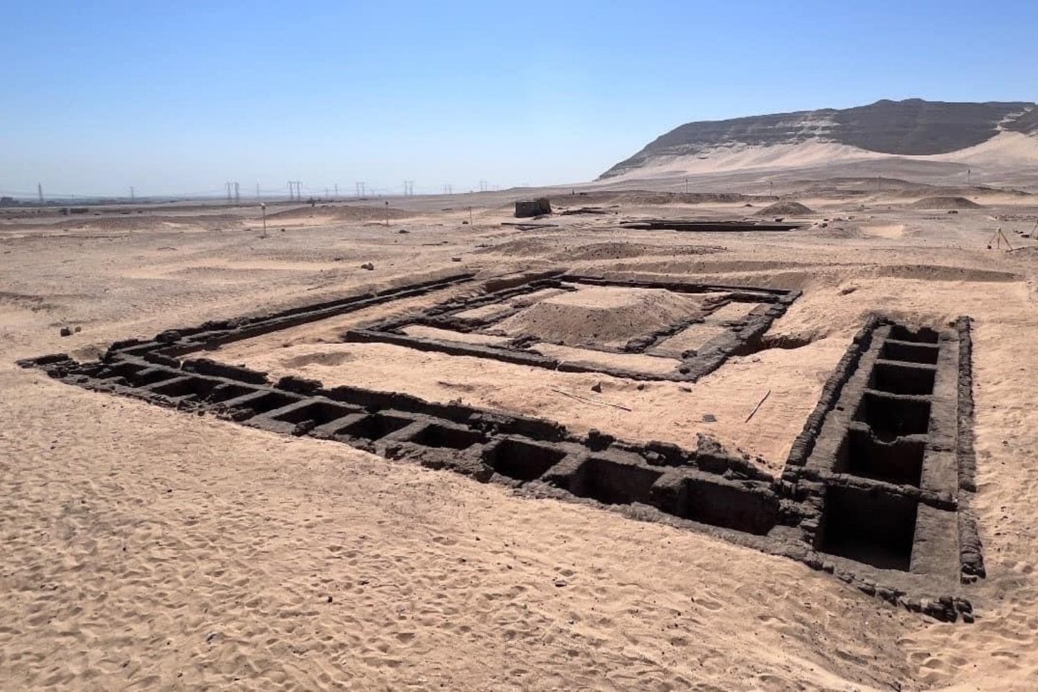 Egipto escondía algo perturbador en las tumbas de sus primeros faraones. Cinco mil años después, 46 cráneos revelaron una historia mucho más oscura