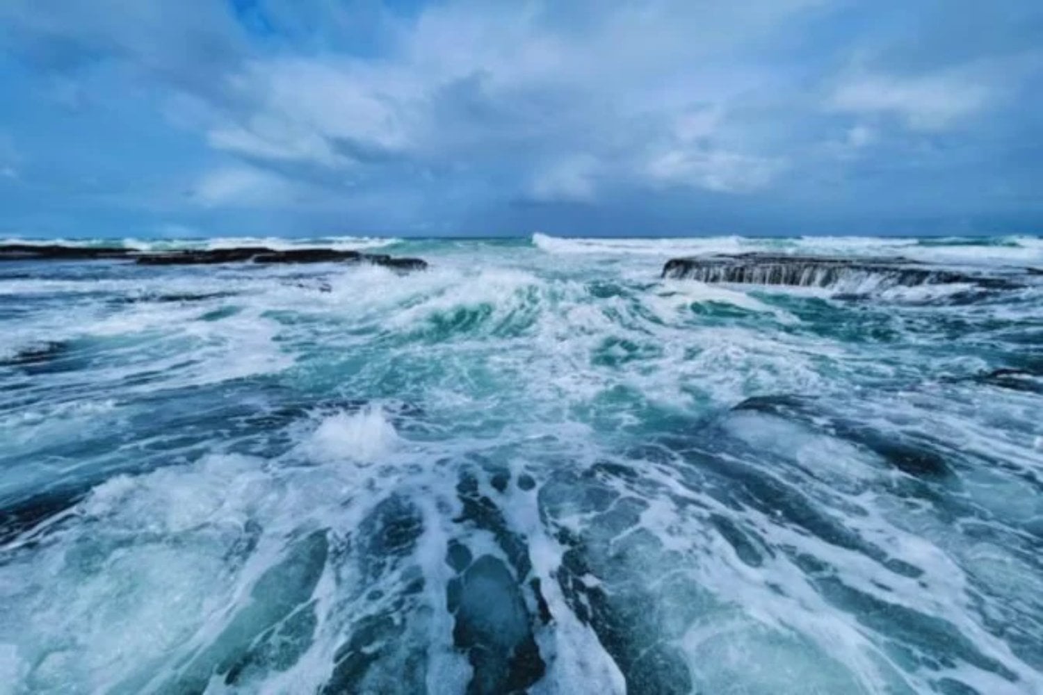 Una de las zonas más saladas del Índico lleva 60 años perdiendo sal. El cambio ya redujo un 30% su superficie y está redibujando una ruta oceánica clave