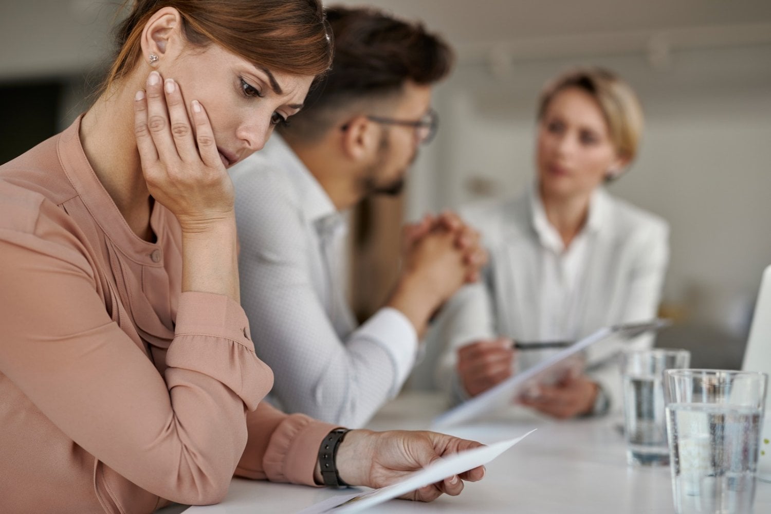 Las emociones se contagian en el trabajo y pueden cambiar las decisiones de todo un equipo, según la ciencia