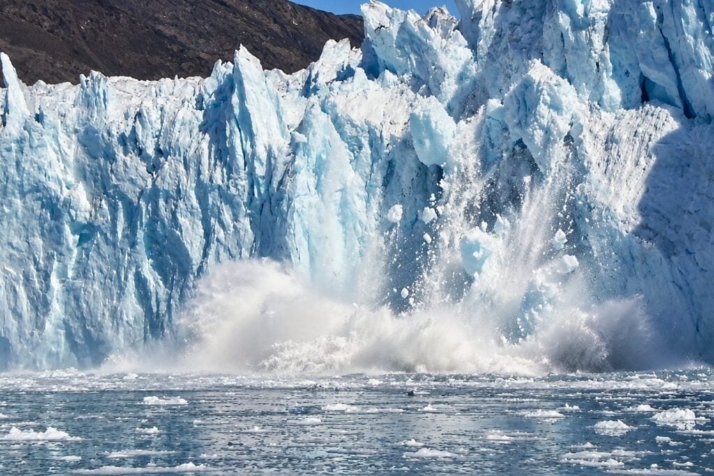 La Tierra perdió más de 11 billones de toneladas de hielo polar en 44 años: los científicos descubren que el verdadero problema está bajo el océano