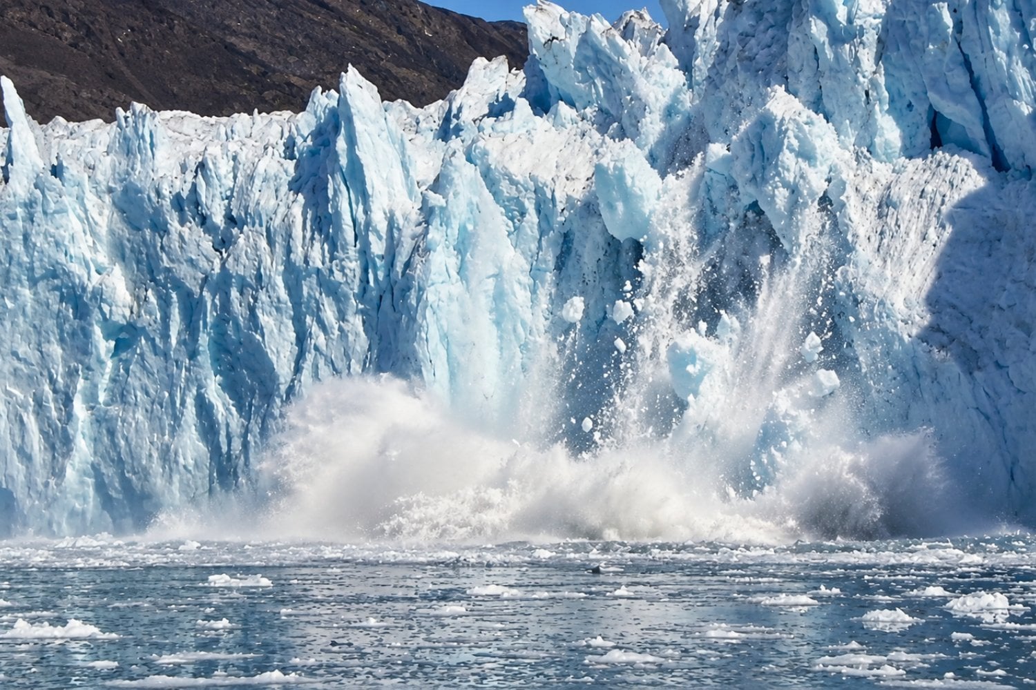 La Tierra perdió más de 11 billones de toneladas de hielo polar en 44 años: los científicos descubren que el verdadero problema está bajo el océano