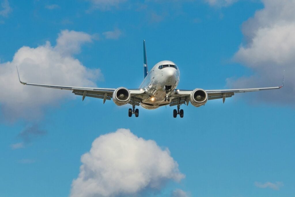 El combustible que promete reducir las emisiones de los aviones hasta un 89% ya se utiliza en Europa