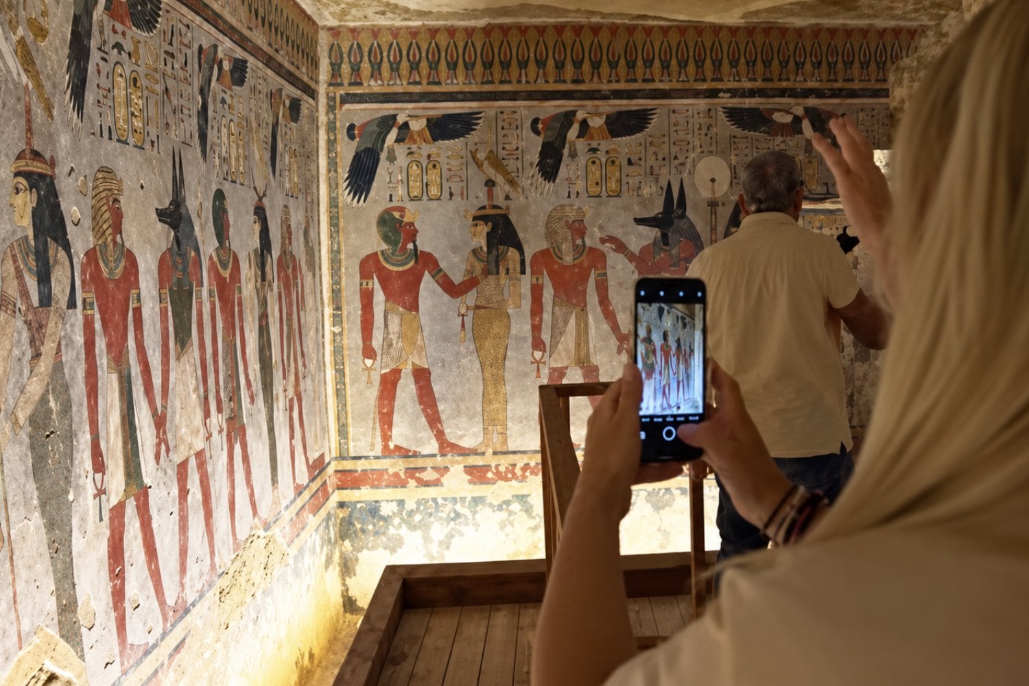 Egipto restaura una tumba faraónica de 3.400 años y permite conocer su interior por primera vez en décadas