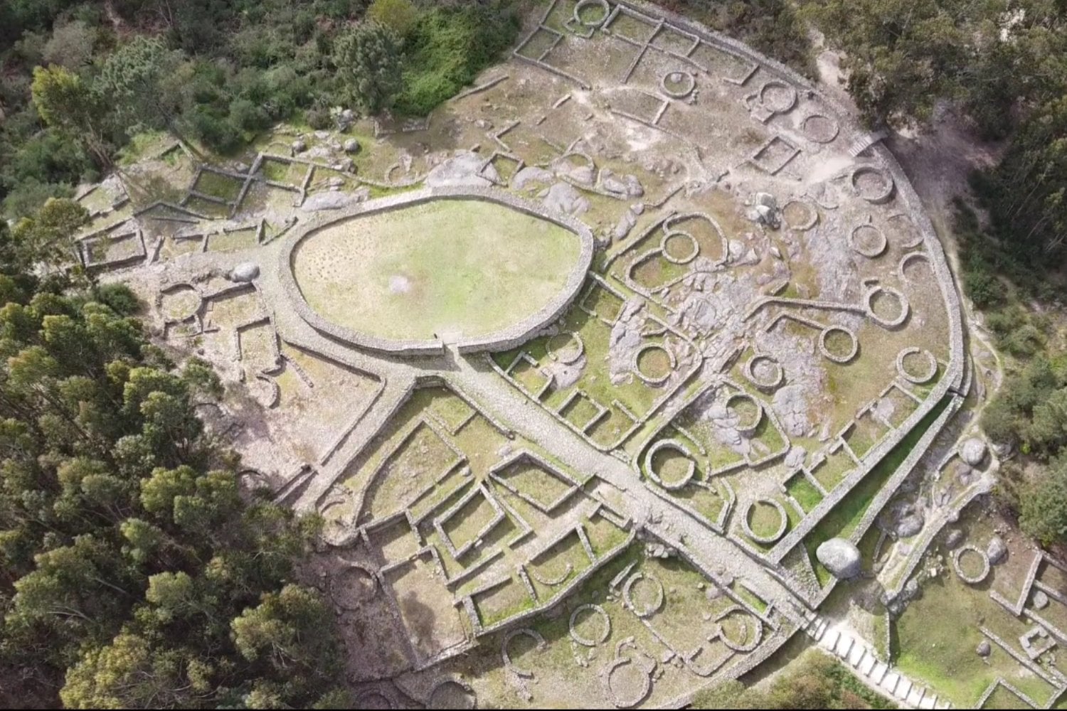 La “Ciudad Muerta” de Portugal tiene más de 2.000 años y todavía se puede recorrer gratis