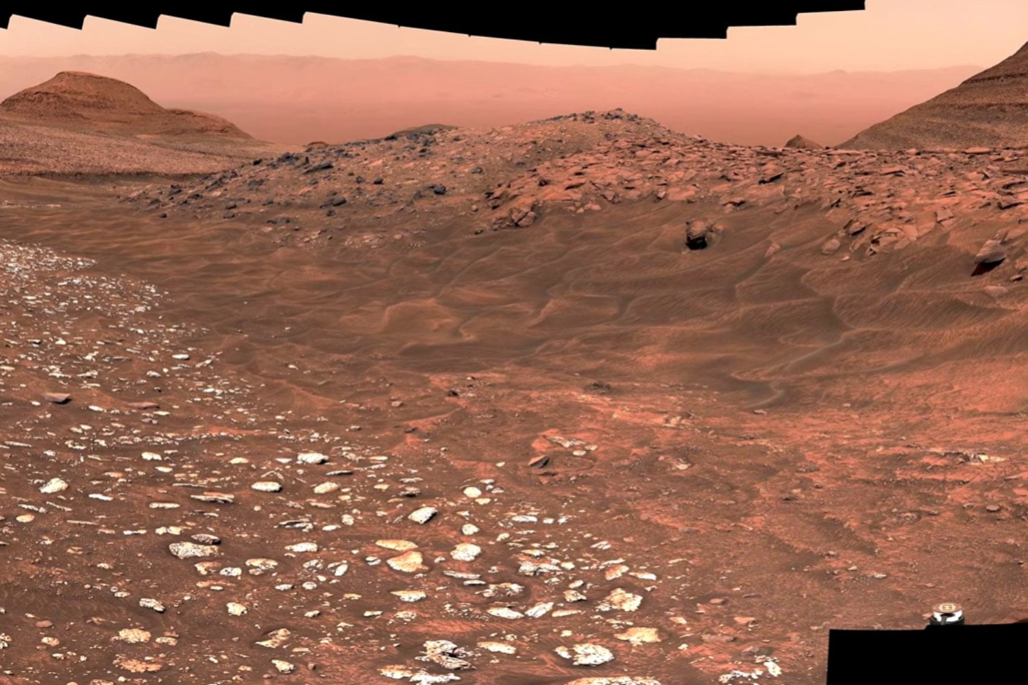 La NASA publica una de las imágenes más espectaculares de Curiosity por su día 5.000 en Marte