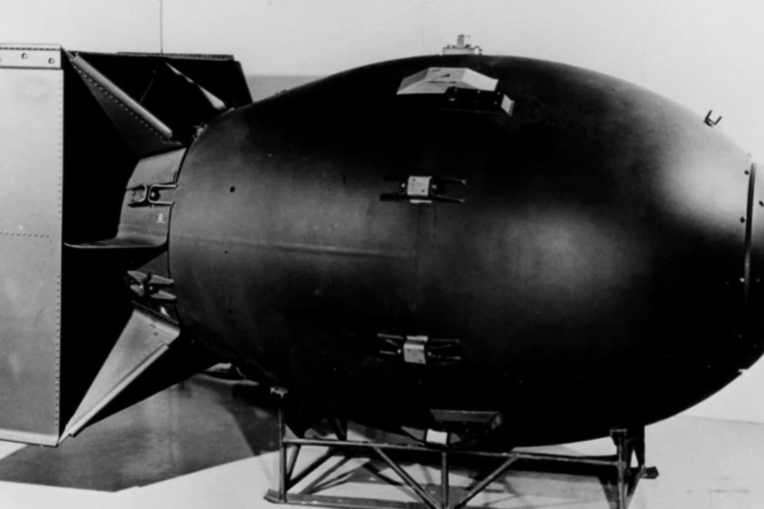 ¿Quién inventó realmente la bomba atómica? La historia del proyecto secreto que cambió el mundo para siempre