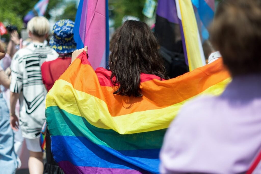GEl doble de riesgo de depresión: lo que revela un nuevo estudio sobre la comunidad LGBTQIA+