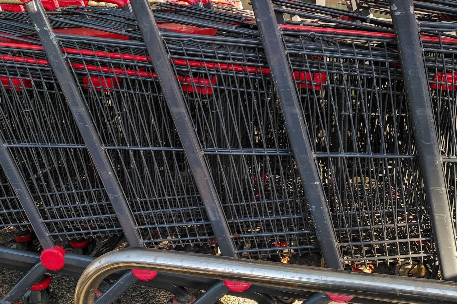 La psicología explica qué tienen en común las personas que siempre devuelven el carrito del supermercado a su lugar(5)