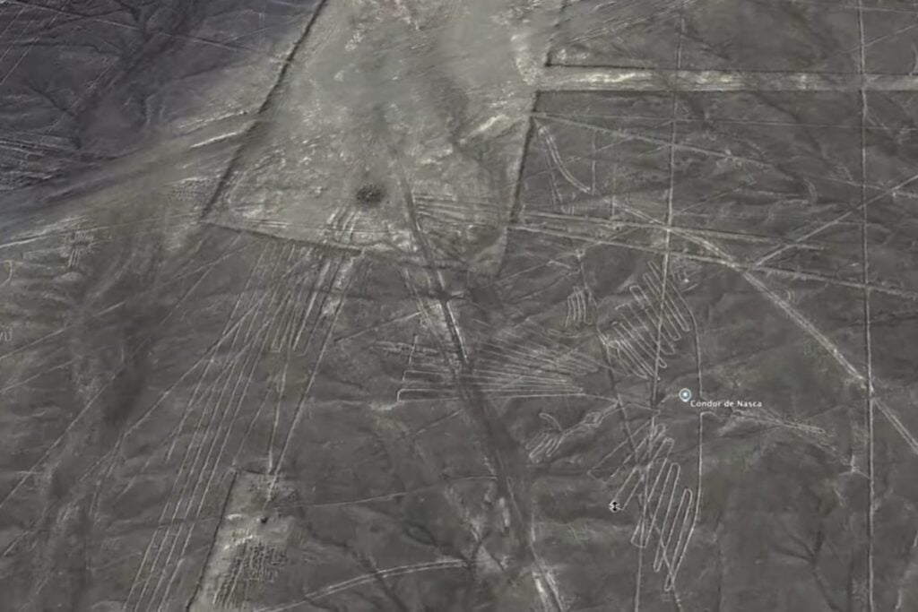 Google Earth deja al descubierto una misteriosa estructura de hasta 35 metros en los Andes